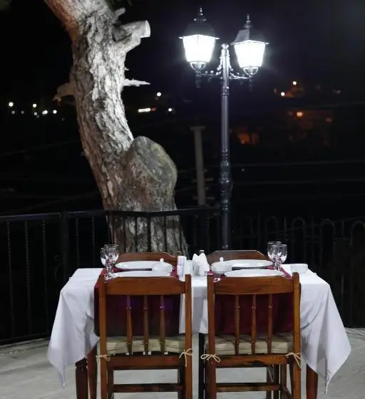 آپارتمان دوبلکس 1 خوابه, Apollon