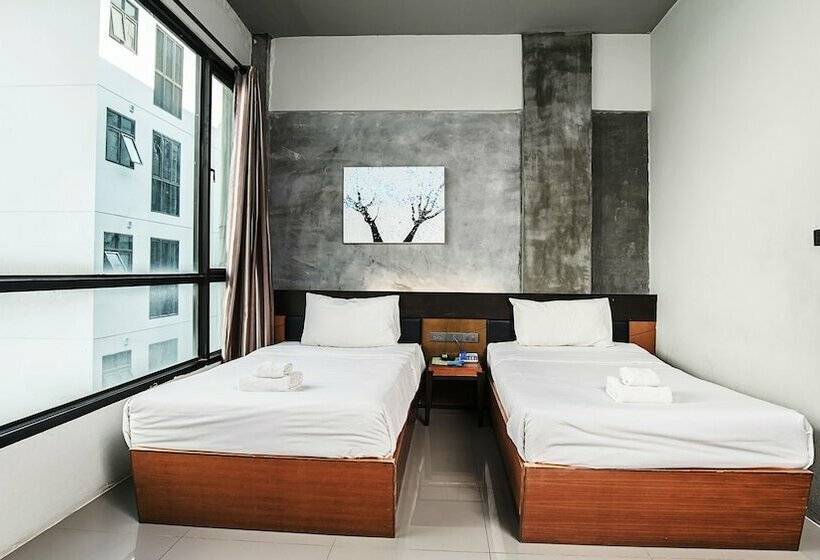 Номер Deluxe, B2 Green Boutique & Budget