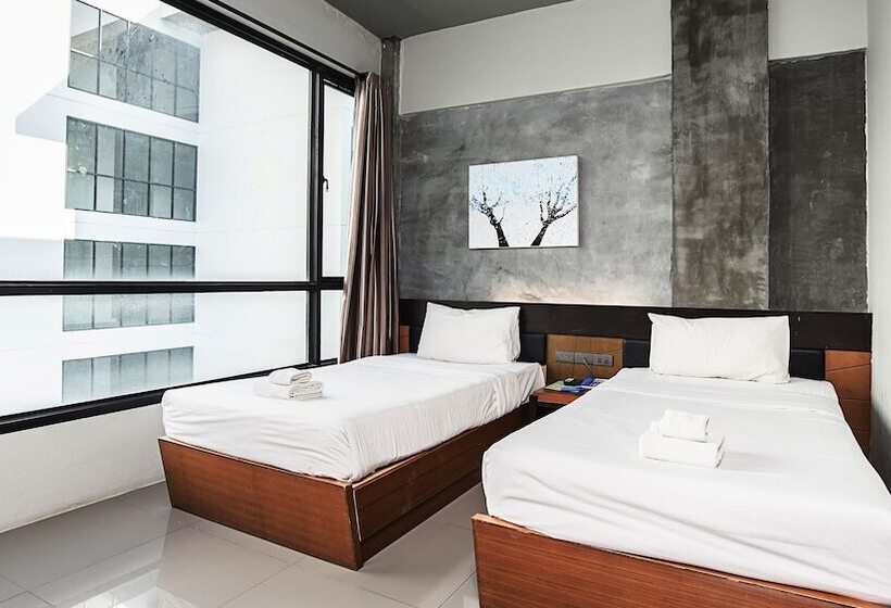 Номер Deluxe, B2 Green Boutique & Budget