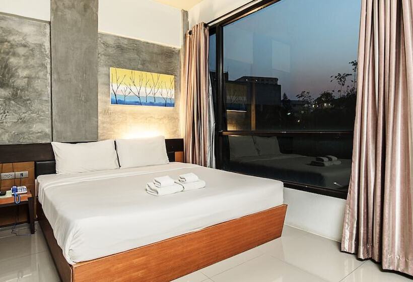 Номер Deluxe, B2 Green Boutique & Budget