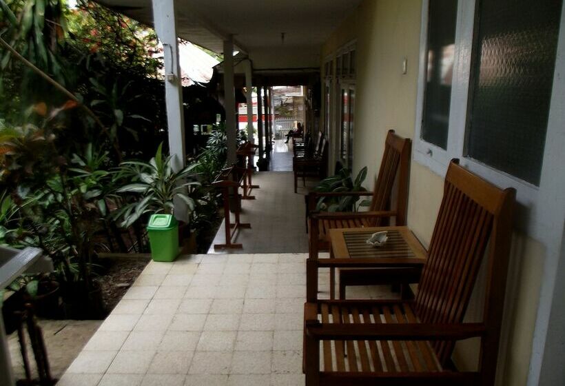 Номер Superior, Bajo