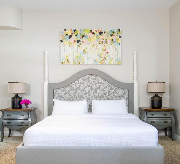 キングサイズベッドのエクゼクティブ, Retro Suites