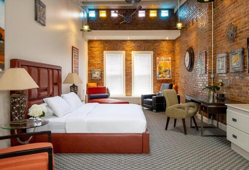 キングサイズベッドのエクゼクティブ, Retro Suites