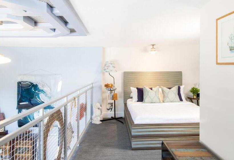 スイート, Retro Suites