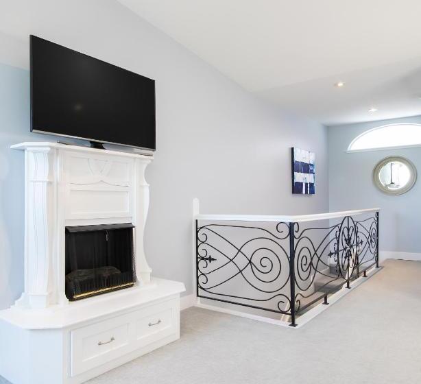 プレミアムルーム, Retro Suites