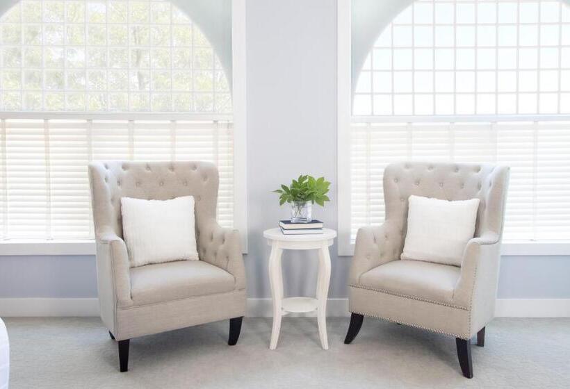 プレミアムルーム, Retro Suites