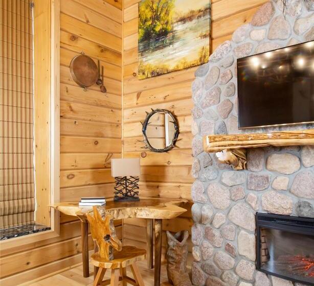 エクゼクティブスイート, Retro Suites