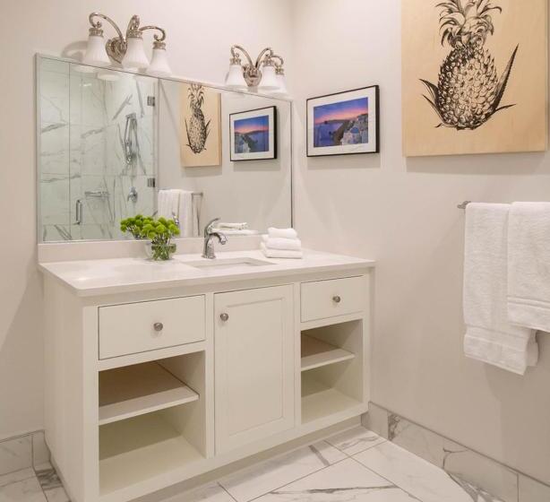 プレミアムスイート, Retro Suites