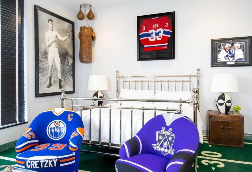 キングサイズベッドのエクゼクティブ, Retro Suites