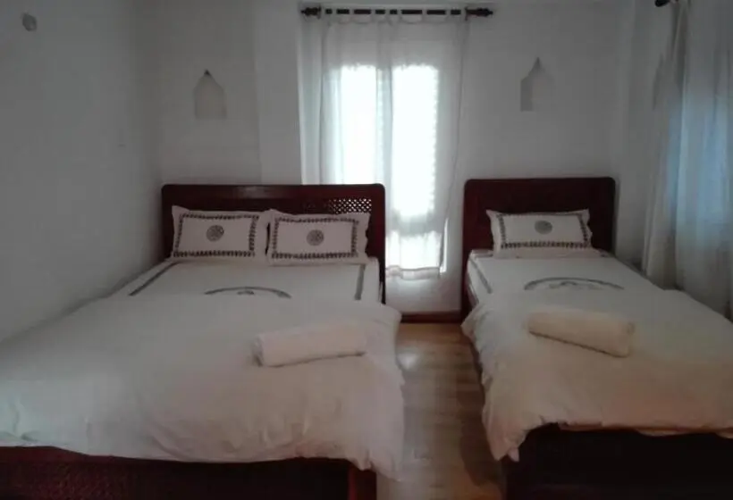 اتاق استاندارد, Sunny Guest House And Cafe