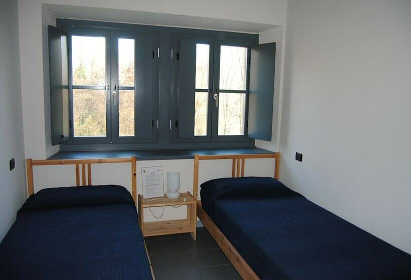 带共用浴室的标准房间, B&b E Ostello, Parco Di Monza, Cascina Costa Alta