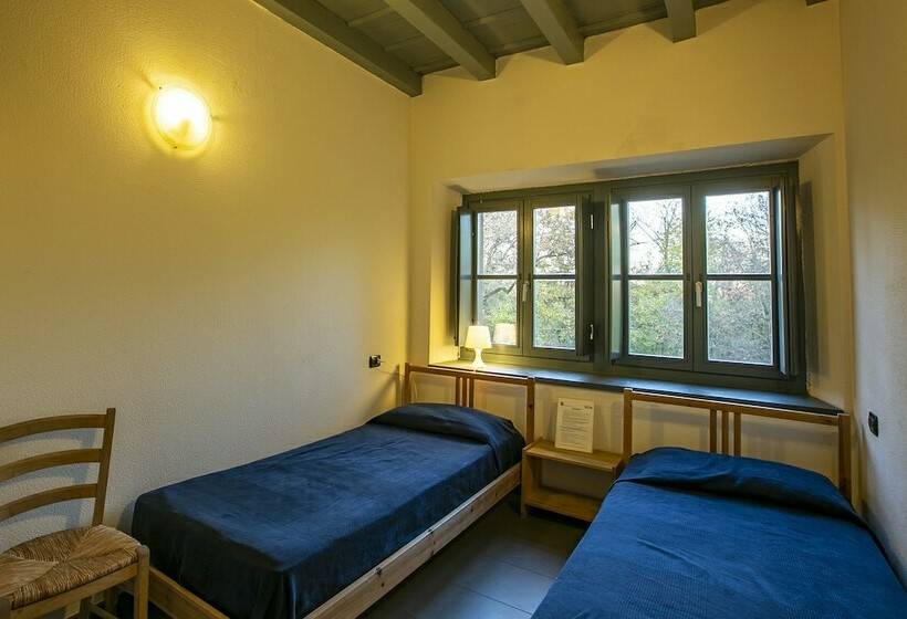 带共用浴室的标准房间, B&b E Ostello, Parco Di Monza, Cascina Costa Alta