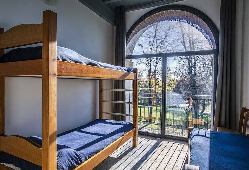 اتاق استاندارد سه تخته با سرویس بهداشتی مشترک, B&b E Ostello, Parco Di Monza, Cascina Costa Alta