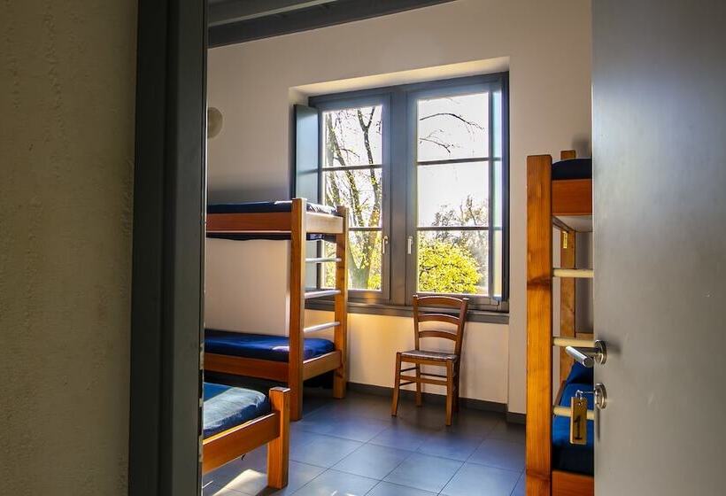 تختخواب در اتاق مشترک, B&b E Ostello, Parco Di Monza, Cascina Costa Alta