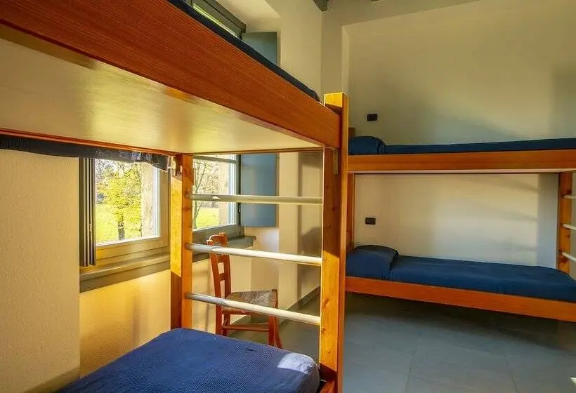 تختخواب در اتاق مشترک, B&b E Ostello, Parco Di Monza, Cascina Costa Alta