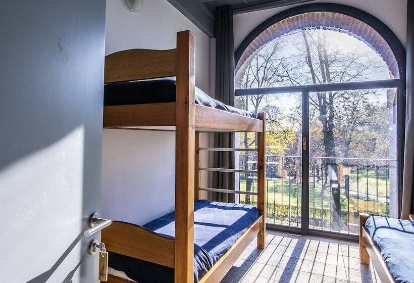 اتاق استاندارد با سرویس بهداشتی مشترک, B&b E Ostello, Parco Di Monza, Cascina Costa Alta
