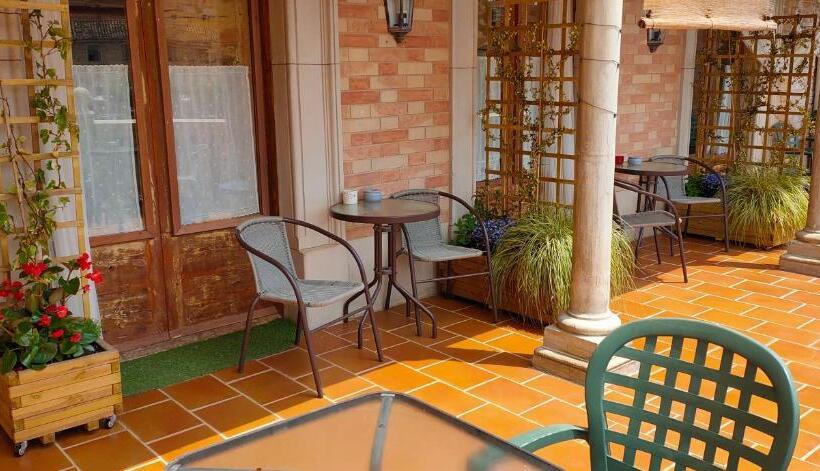 스탠다드 룸, Albergue Valderrobres Auto Check In