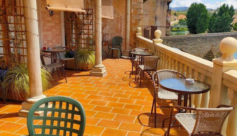 Standard room with outdoor bath, Albergue Valderrobres Auto Check In