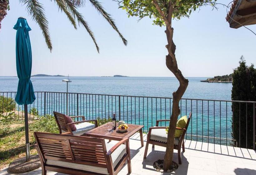 テラス付き１ベッドルームアパートメント, Apartments Villa Mirjana