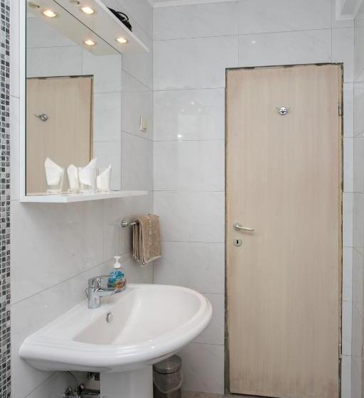 Студия Стандарт Вид на Море, Apartments Villa Mirjana