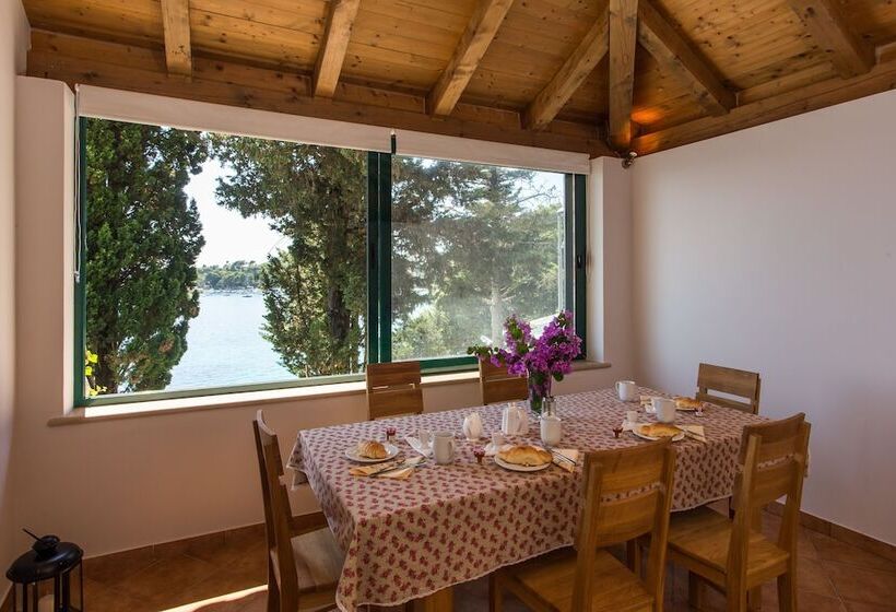 Апартаменты 1 Спальня с Террасой Вид на Море, Apartments Villa Mirjana