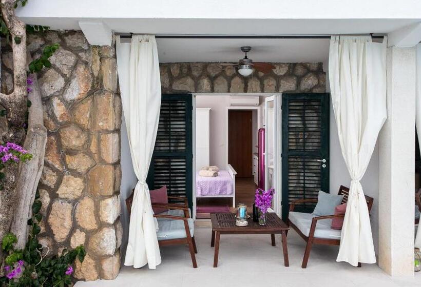 海の見えるスタンダードスタジオ, Apartments Villa Mirjana