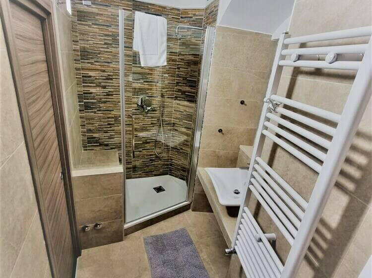 آپارتمان راحتی 1 خوابه, B&b Eraclio