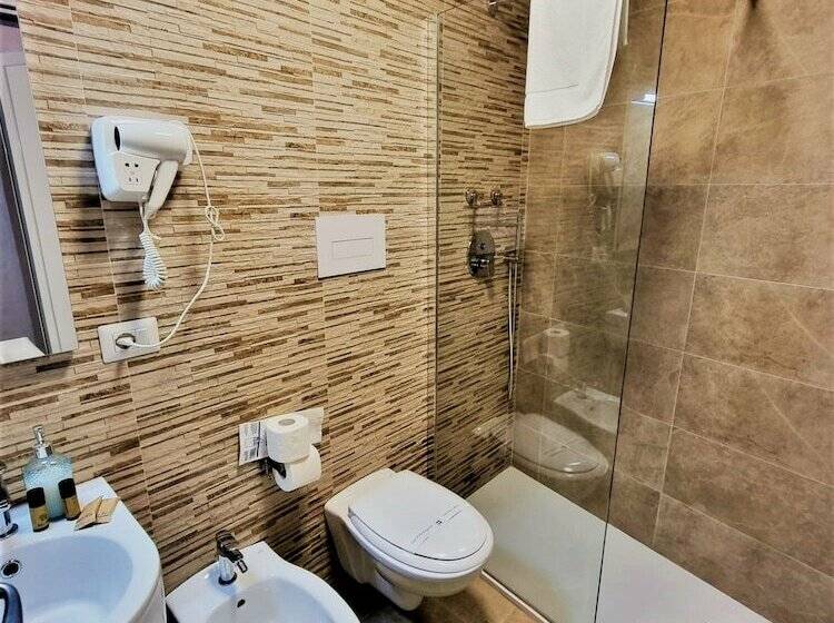 آپارتمان راحتی 1 خوابه, B&b Eraclio