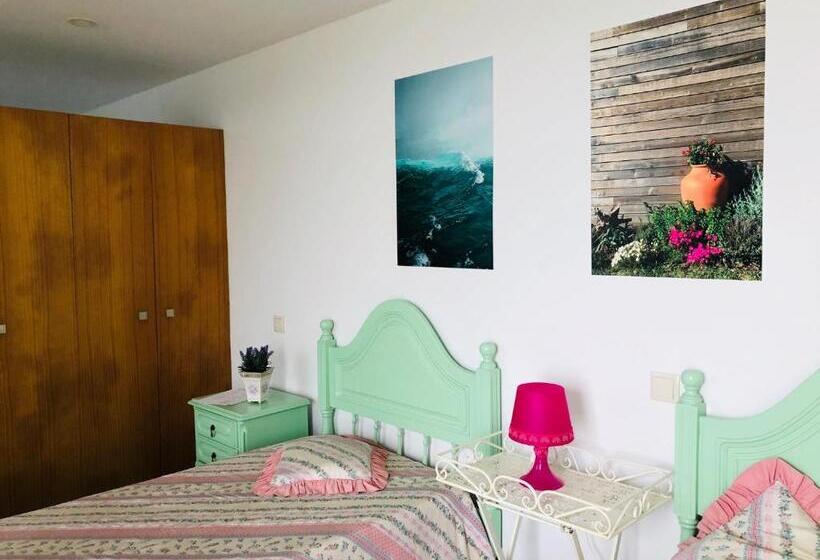 Номер Deluxe Вид на Бассейн, Amare Country House