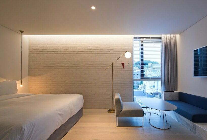 اتاق استاندارد, Busan Cont