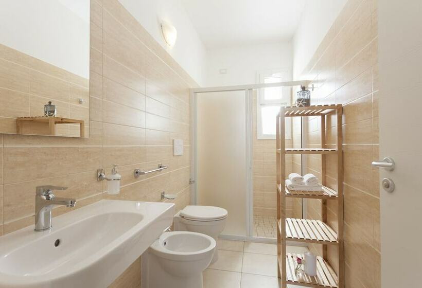 اتاق استاندارد, Spiaggiabella Resort