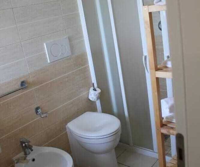 اتاق اکونومی, Spiaggiabella Resort