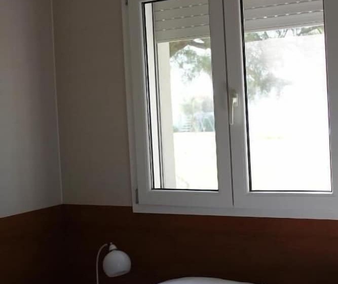 اتاق اکونومی, Spiaggiabella Resort