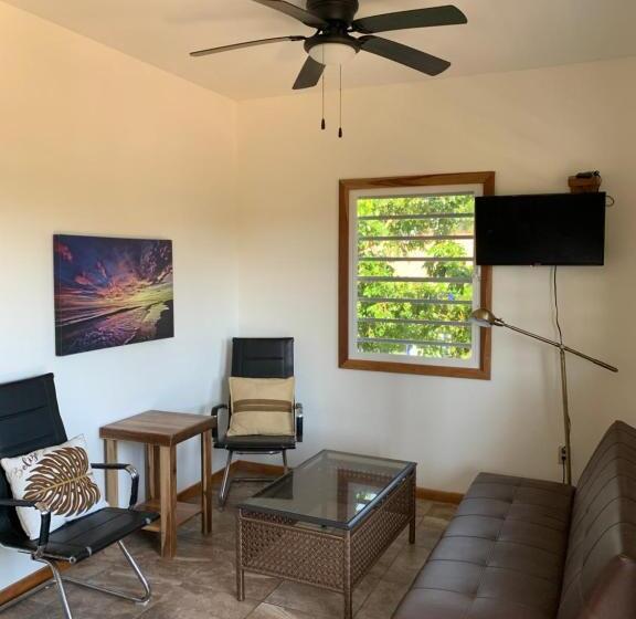 غرفة عائلية مطلّة علي البحر, All Seasons Belize