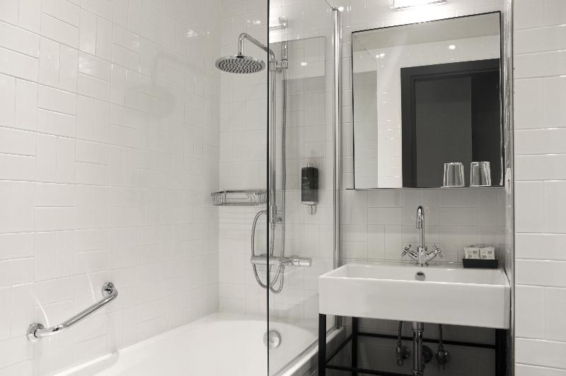 سوییت جونیور, C Hotels Joy