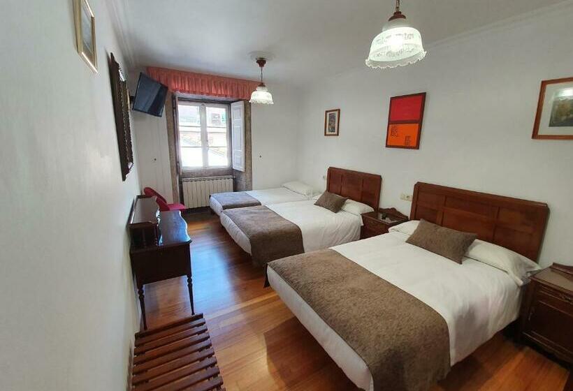 スタンダードルーム, Hostal Giadás