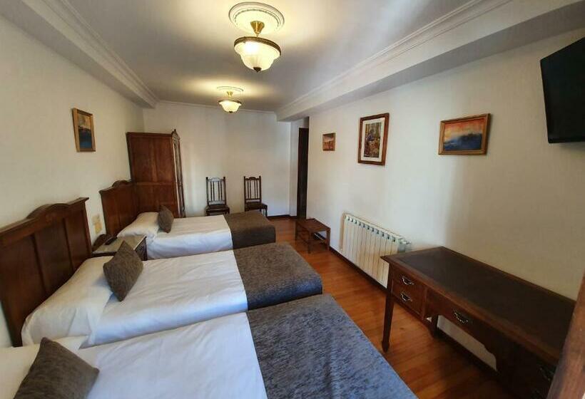 スタンダードルーム, Hostal Giadás