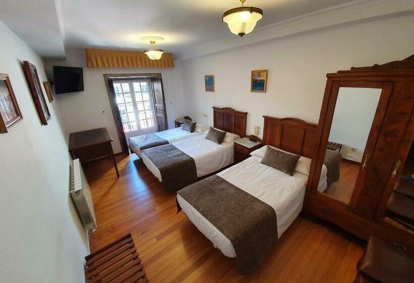 スタンダードルーム, Hostal Giadás