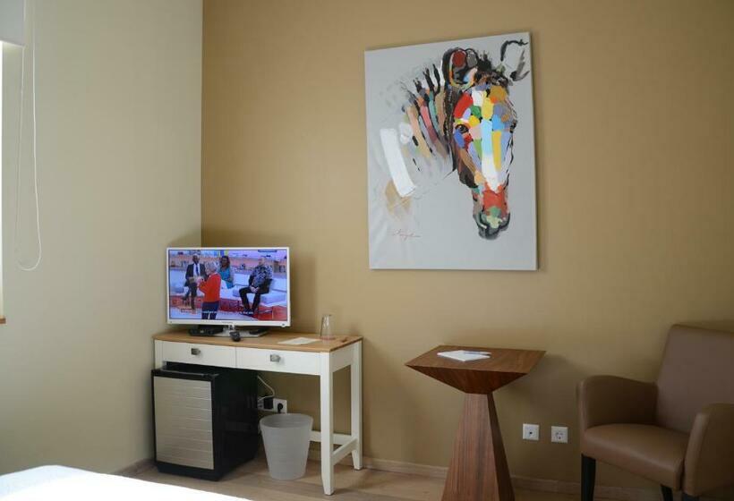 اتاق استاندارد یک نفره, Le Presbytère