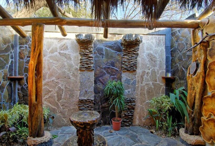 带3个卧室的别墅, Ocho Artisan Bungalows