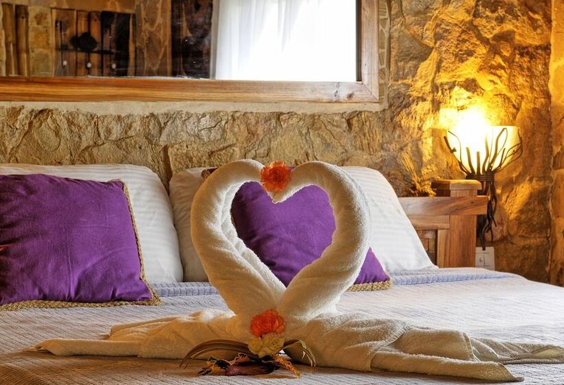 带3个卧室的别墅, Ocho Artisan Bungalows