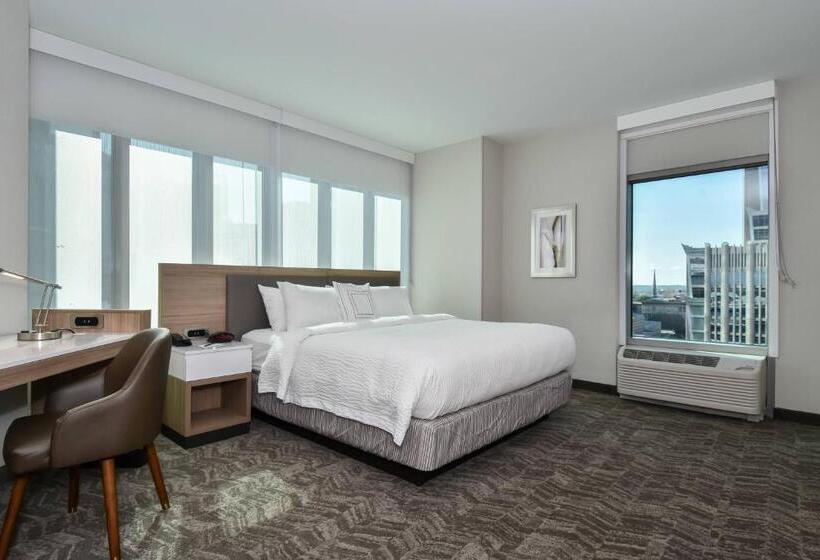 带大床的标准间, Springhill Suites By Marriott Charlotte City Center