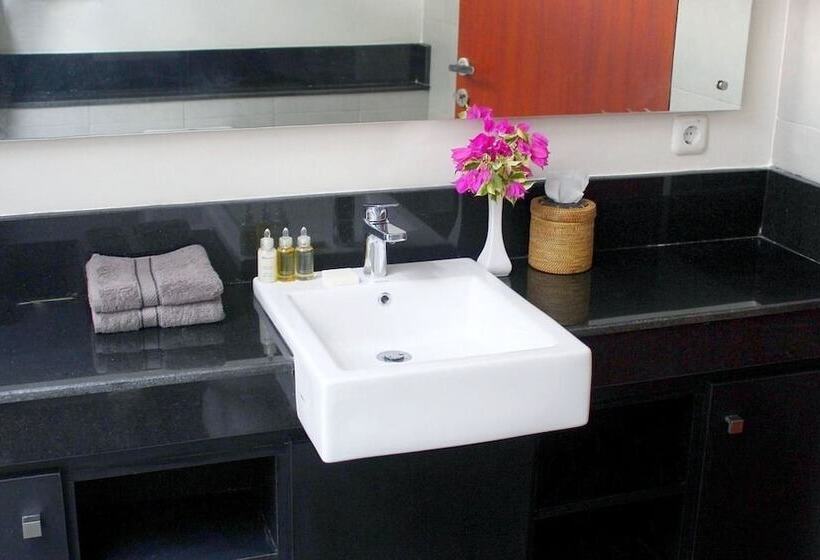 اتاق لوکس با چشمانداز باغ, Villa Karingal