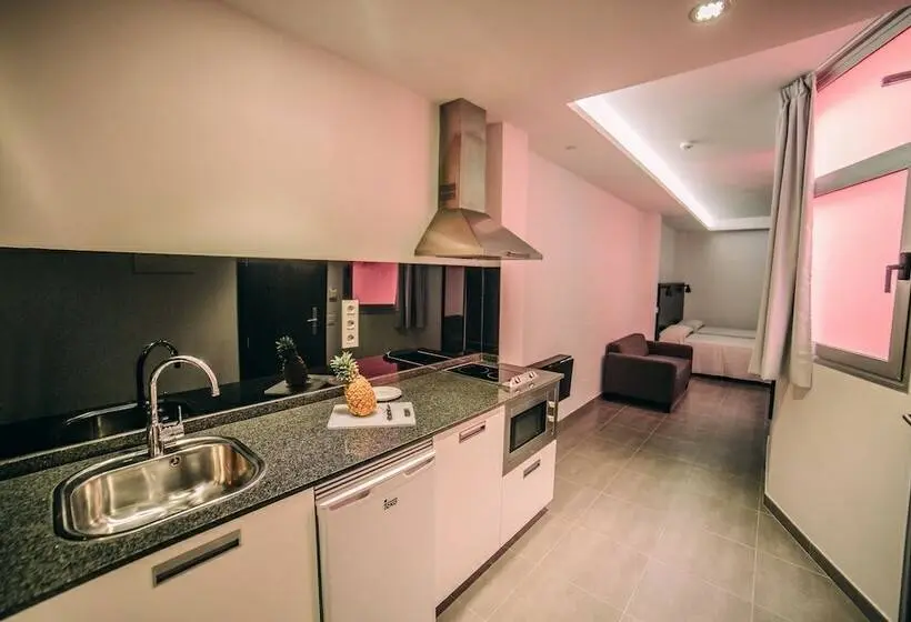 استودیوی استاندارد اینتریور, Mannix Urban Apartments