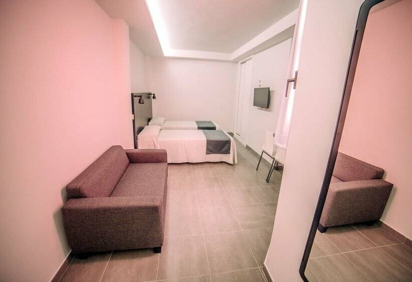 インサイドのスタンダードスタジオ, Mannix Urban Apartments