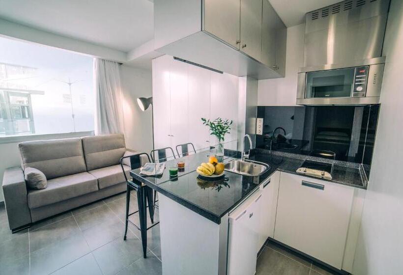 Апартаменты Пентхаус 1 Спальня, Mannix Urban Apartments