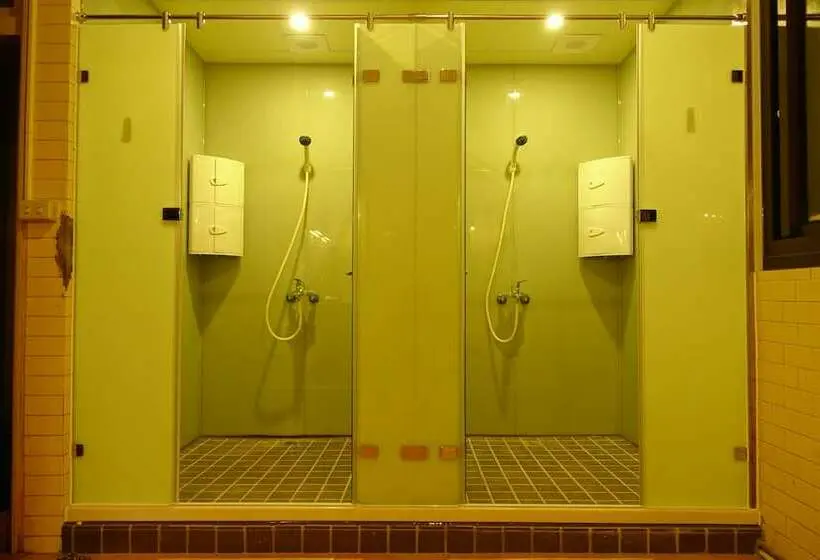 اتاق استاندارد با سرویس بهداشتی مشترک, Chiayi Petite Hostel