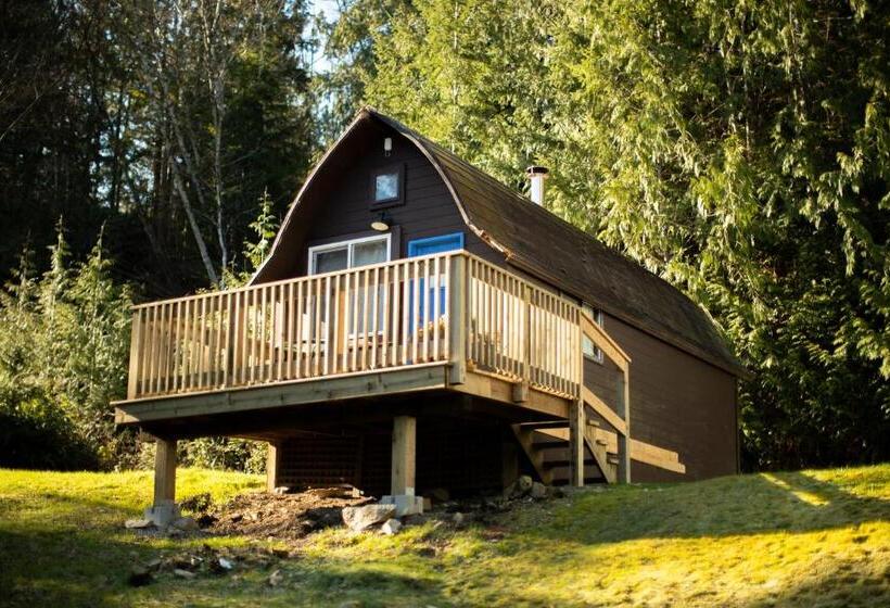 Hytte, Backeddy Resort And Marina