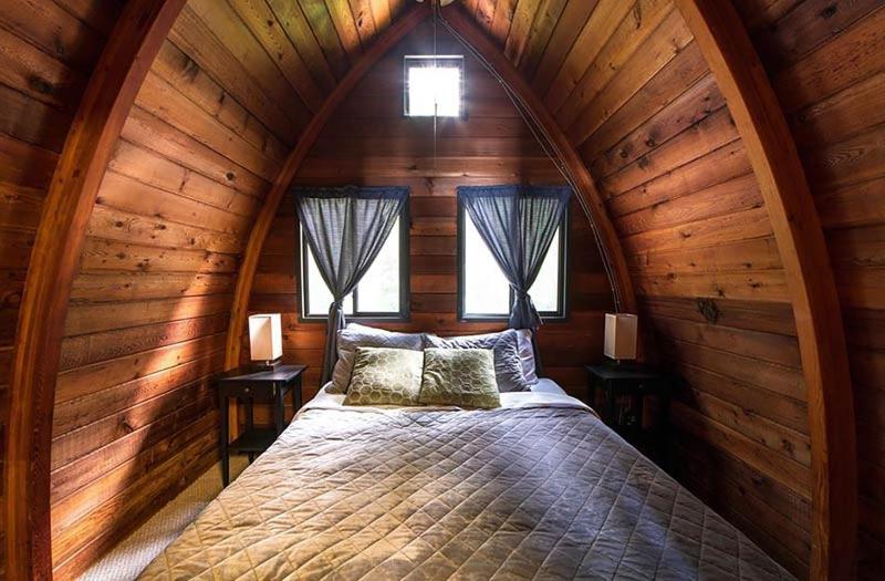 Hytte, Backeddy Resort And Marina