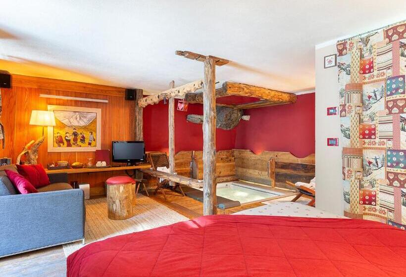 סוויטת ג'וניור עם מסג'ר מים, Locanda4